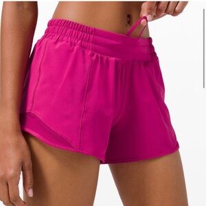 Lululemon Hotty Hot 4” Shorts